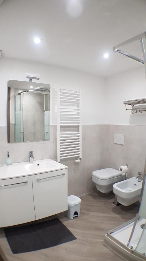 Lisauro Apartment Fieschi เจนัว ภายนอก รูปภาพ