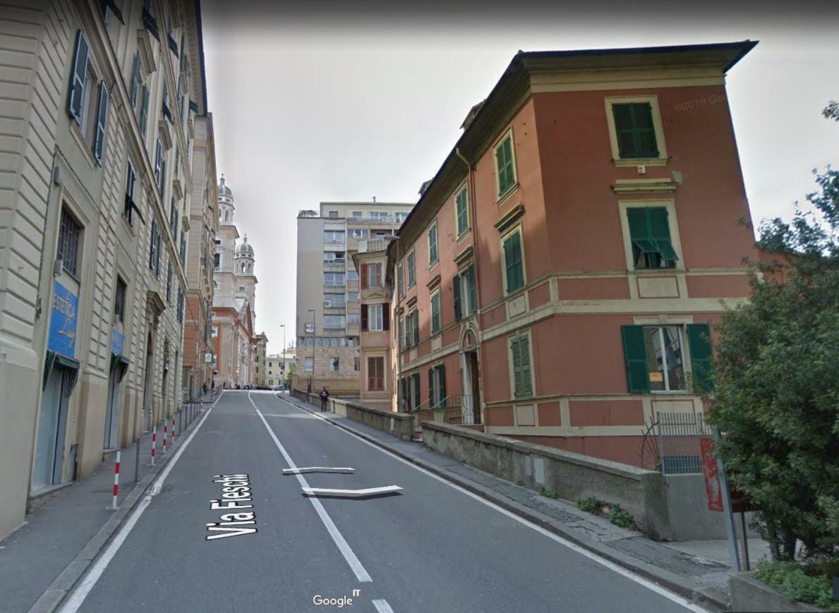 Lisauro Apartment Fieschi เจนัว ภายนอก รูปภาพ
